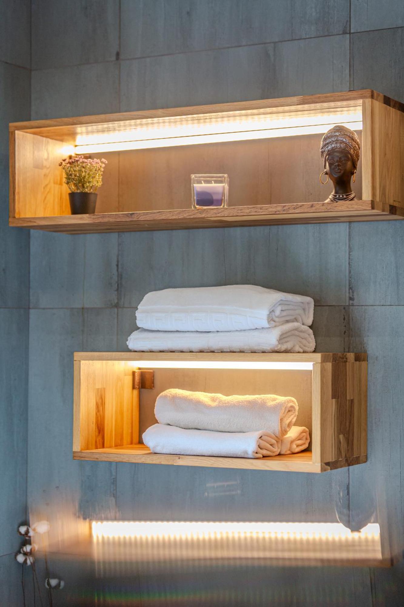 Lagom - Hot Tub Hideout Брашов Экстерьер фото